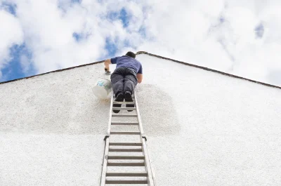 Peinture extérieure à Soignolles — façades et ravalement